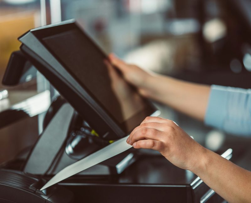 simon-kadula-OluDgzgCHp4-unsplash